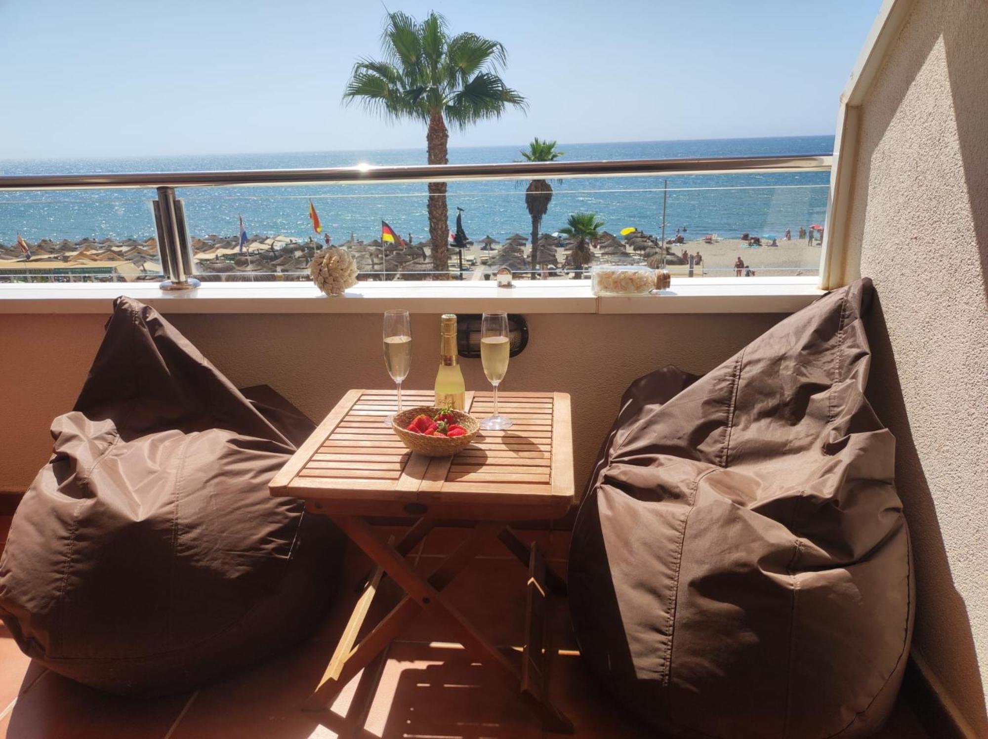 Rocachica Eden Beach 21 Torremolinos Eksteriør billede